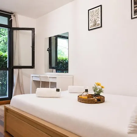 Pure - En Collocation